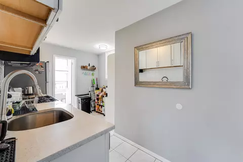 140 Centre Ave, Secaucus, NJ 07094 photo 29