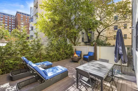 159 Newark St #1B, Hoboken, NJ 07030
