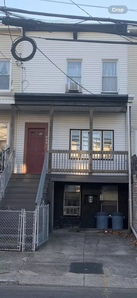 173 Bartholdi Ave, Jersey City, NJ 07305