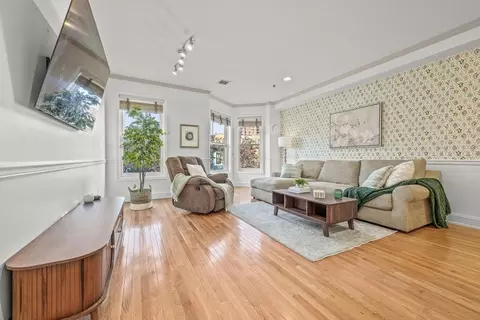 87 Jackson St #4A, Hoboken, NJ 07030