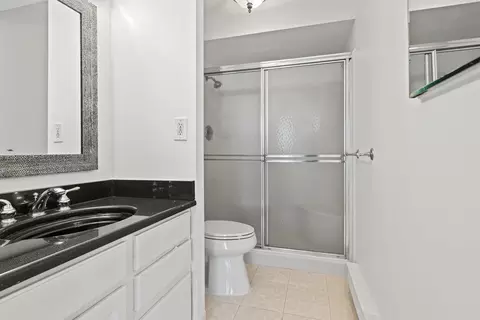 160 Overlook Ave #14AA, Hackensack, NJ 07601 photo 17