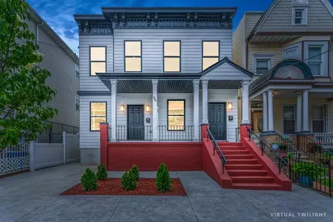 94 Astor Pl #1, Jersey City, NJ 07304