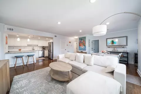 621 Monroe St #4B, Hoboken, NJ 07030