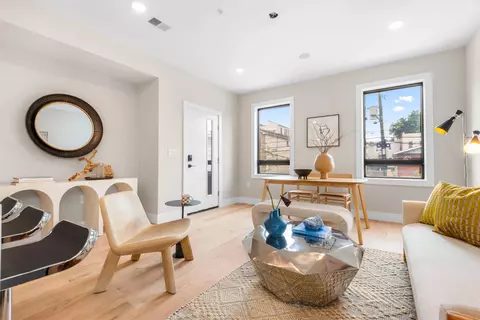 246 Webster Ave #1, Jersey City, NJ 07307