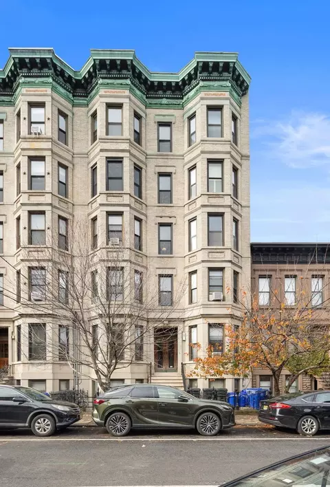 1114 Park Ave #1L, Hoboken, NJ 07030