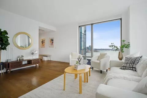 99 Hudson St #2711, Jersey City, NJ 07302