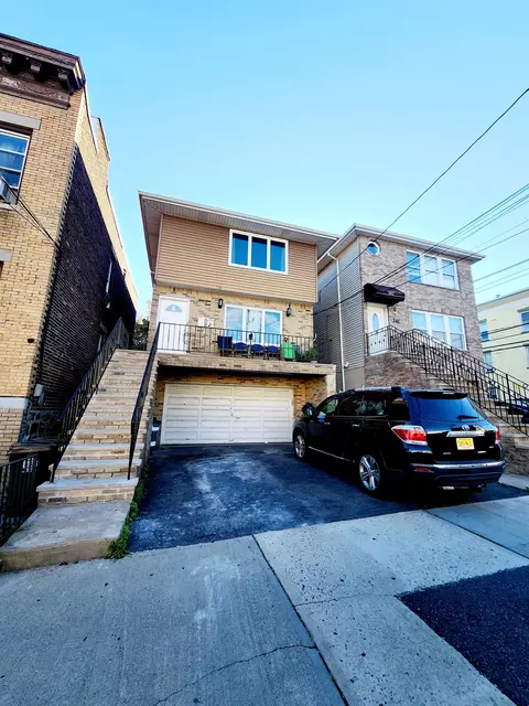 339 70th St, Guttenberg, NJ 07093
