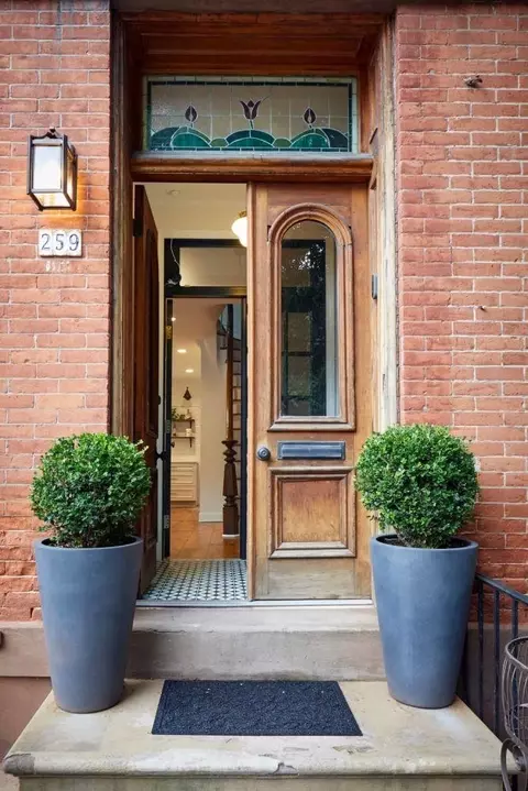 259 2nd St, Jersey City, NJ 07302