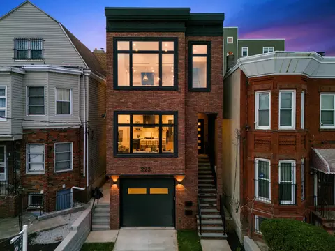 223 Clerk St #2, Jersey City, NJ 07305