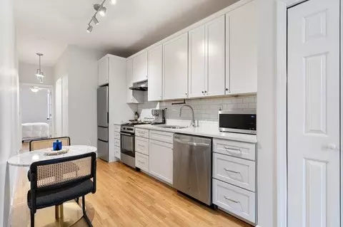 328 Madison St #2R, Hoboken, NJ 07030