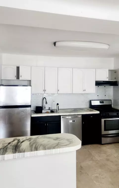315 56th St #C3, West New York, NJ 07093