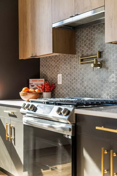 46 Gardner Ave #3, Jersey City, NJ 07304