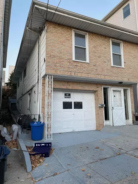 1152 50th St, North Bergen, NJ 07047