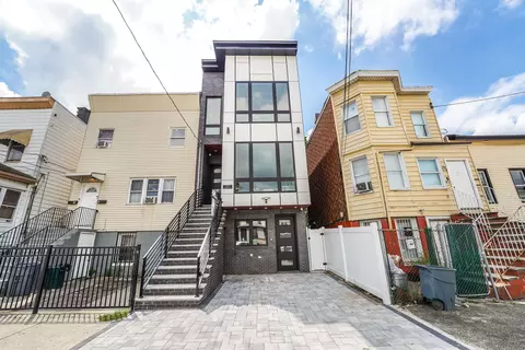 95 Stegman St, Jersey City, NJ 07305