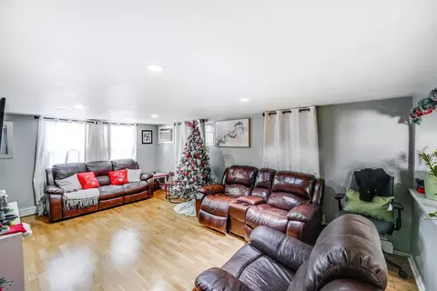 7021 Polk St, Guttenberg, NJ 07093