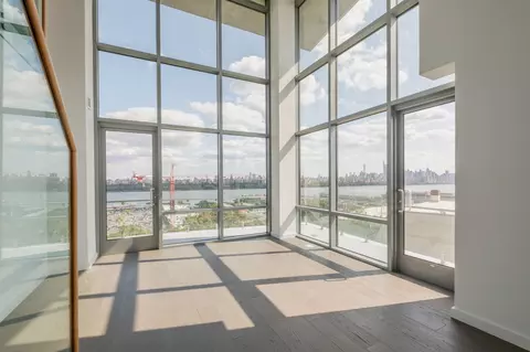320 Adolphus Ave #315, Cliffside Park, NJ 07010