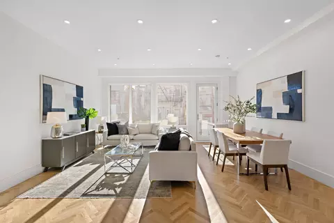 319 5th St, Jersey City, NJ 07302