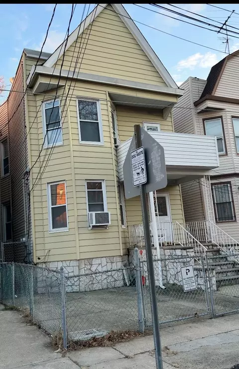 144 Stevens Ave, Jersey City, NJ 07305