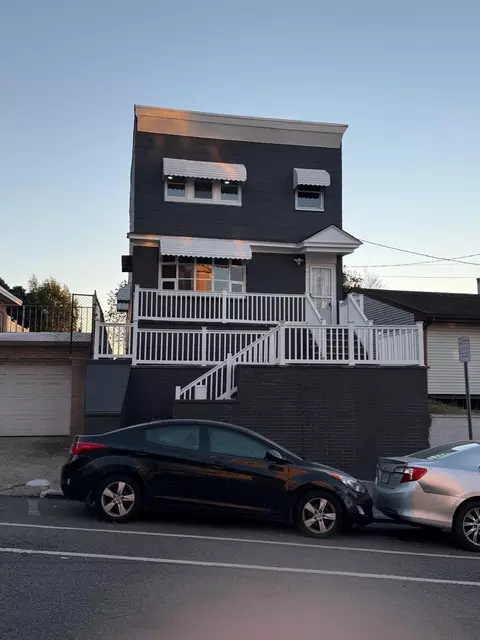 243 Stevens Ave, Jersey City, NJ 07305
