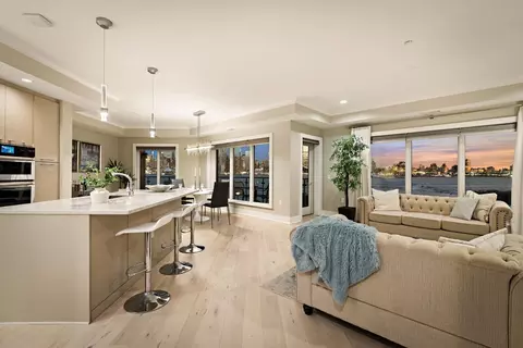 150 Henley Pl #206, Weehawken, NJ 07086