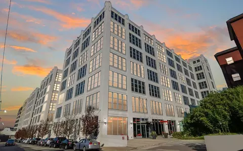 50 Dey St #632, Jersey City, NJ 07306