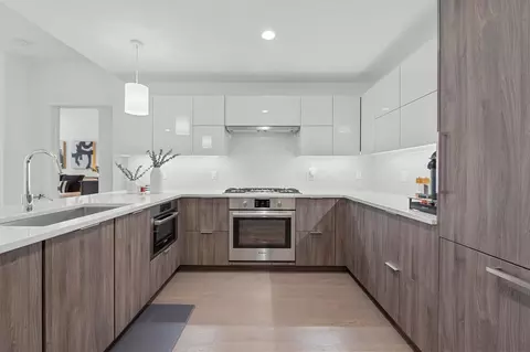 9 Avenue At Port Imperial #626, West New York, NJ 07093