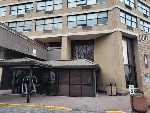 7004 Blvd E #9A, Guttenberg, NJ 07093