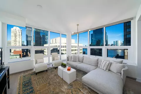 105 Greene St #1702, Jersey City, NJ 07302