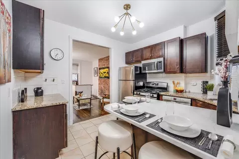622 Park Ave #1C, Hoboken, NJ 07030