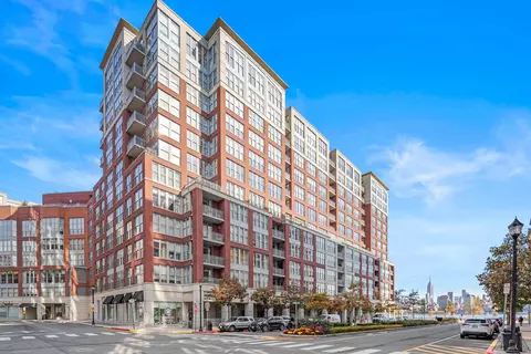 1125 Maxwell Ln #1228, Hoboken, NJ 07030
