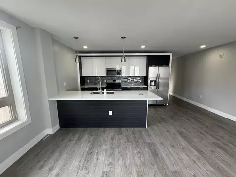 62-68 69th St #206, Guttenberg, NJ 07093