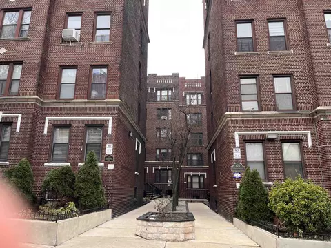277 Harrison Ave #C2, Jersey City, NJ 07304