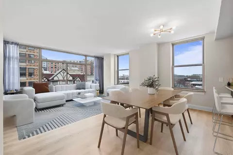 10 Regent St # 606, Jersey City, NJ 07302
