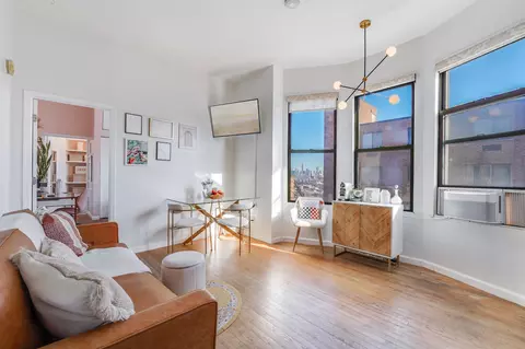 193 Ogden Ave #4E, Jersey City, NJ 07307