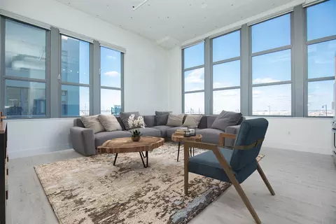 50 Dey St #357, Jersey City, NJ 07306