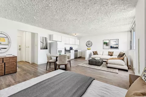6040 Blvd E #PH 34L, West New York, NJ 07093