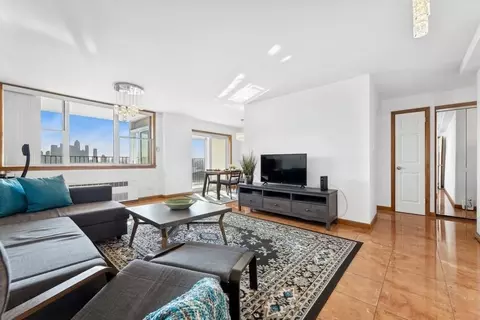6040 Blvd E #21D, West New York, NJ 07093