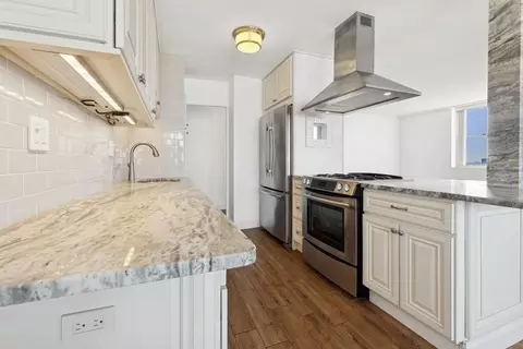 6040 Blvd E #22H, West New York, NJ 07093