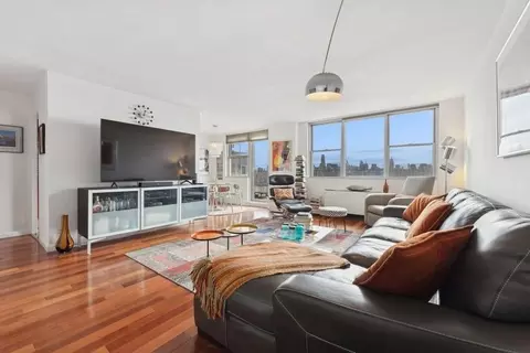 6040 Blvd E #18F, West New York, NJ 07093