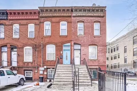 83 Prescott St, Jersey City, NJ 07304