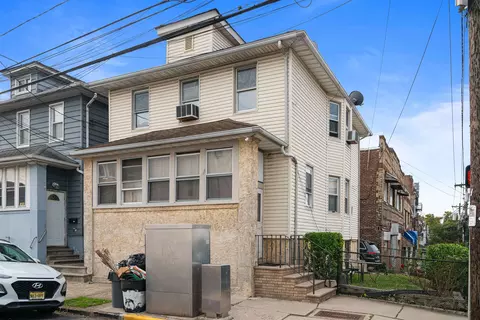 1417 6th St, North Bergen, NJ 07047