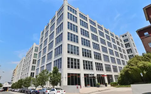 50 Dey St #560, Jersey City, NJ 07306