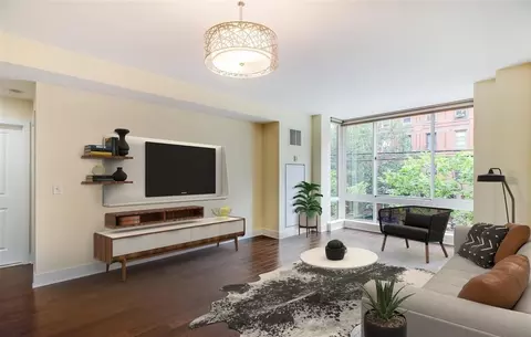 1100 Maxwell Ln #223, Hoboken, NJ 07030
