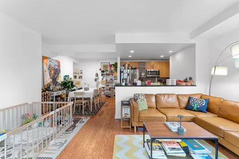 149 Essex St #3F, Jersey City, NJ 07302