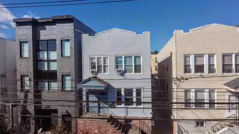 723 Garfield Ave, Jersey City, NJ 07305