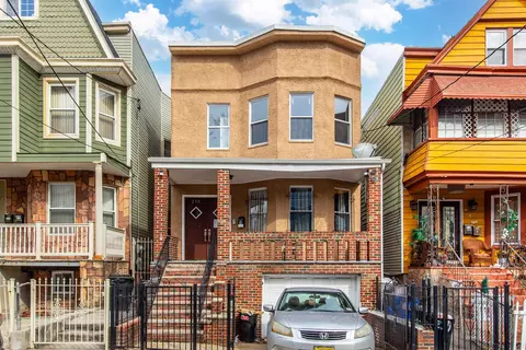 210 Wilkinson Ave, Jersey City, NJ 07305