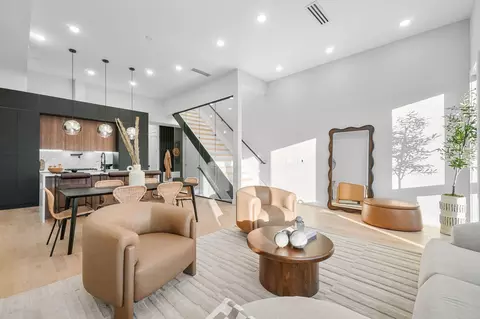 34 Graham St #2, Jersey City, NJ 07307