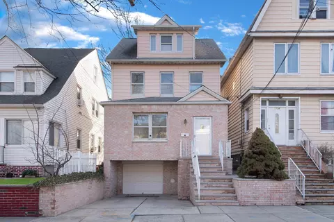1136 Kennedy Blvd, Bayonne, NJ 07002
