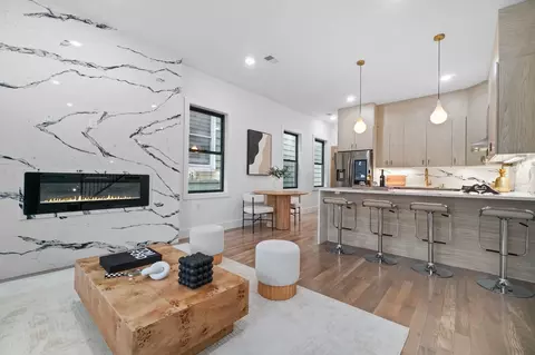 231 Clinton Ave #2, Jersey City, NJ 07304
