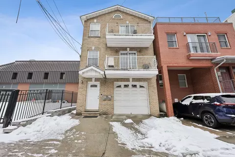 111 Lake St, Jersey City, NJ 07306